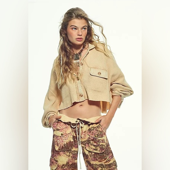 Free People Tops - NWT Free People One Scout Cropped Jacket Cream Size XL sand Tan